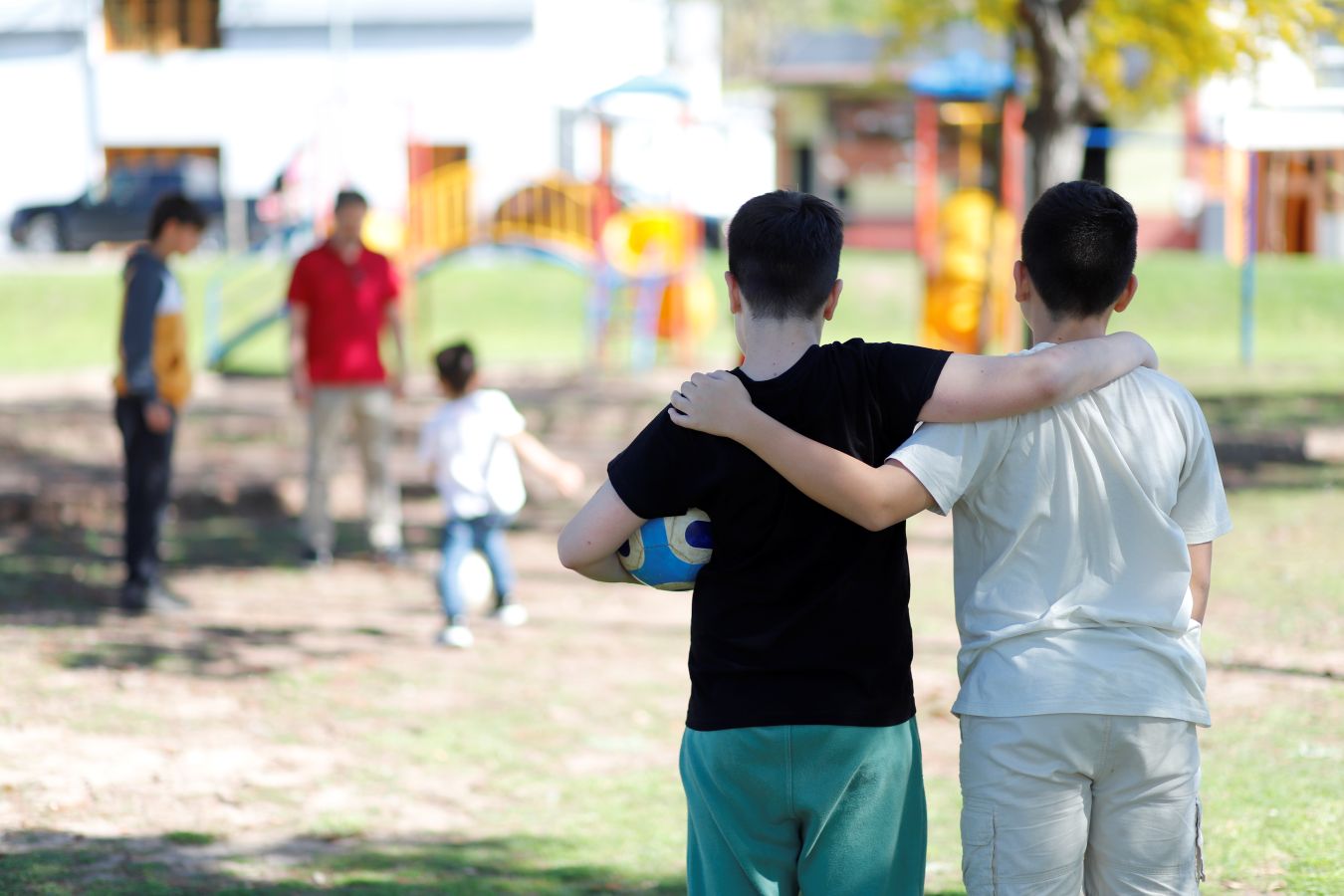 Más de 100 niños, niñas y adolescentes están a la espera de una familia en Entre Ríos.