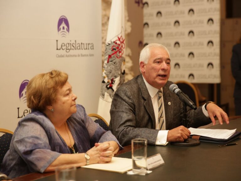 Stella Maris Martínez y Maximiliano Benítez