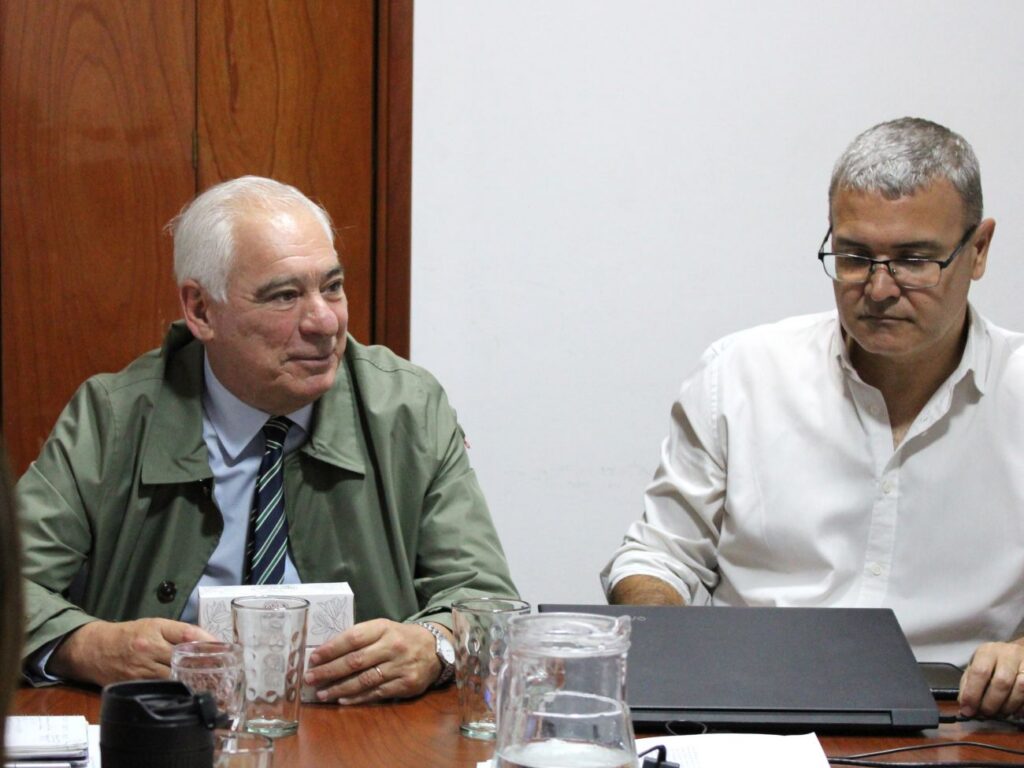 Mamiliano Benítez, defensor general, y Martín Cabrera, secretario ejecutivo del Órgano de Revisión de Salud Mental.